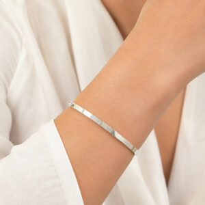 Bracelete Fio Quadrado 4 mm em Prata 925