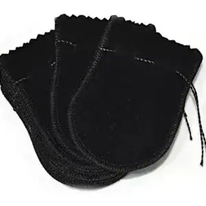 5 Saquinhos de Veludo Preto