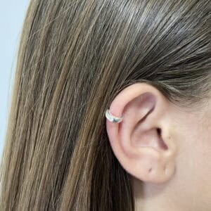 Piercing Argolinha Com Zircônias e Click