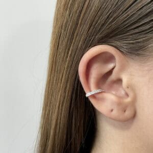 Piercing Fake Curvado com Zircônias