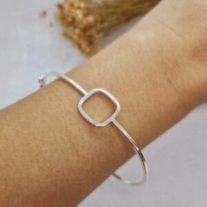 Bracelete Geométrico Quadrado