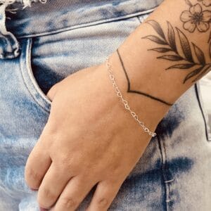 Pulseira Corações em Elos Mini