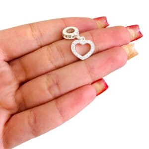 Berloque Coração Vazado com Zircônias