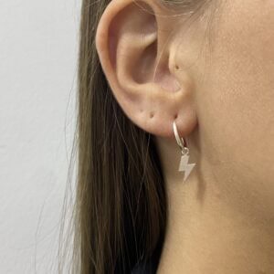 Argola Unissex Fio Liso Pingente Raio