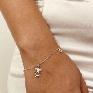 Pulseira Menininha e Zircônias Corações Rosas
