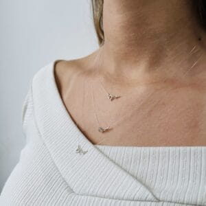 Colar Fio Nylon Com Fecho