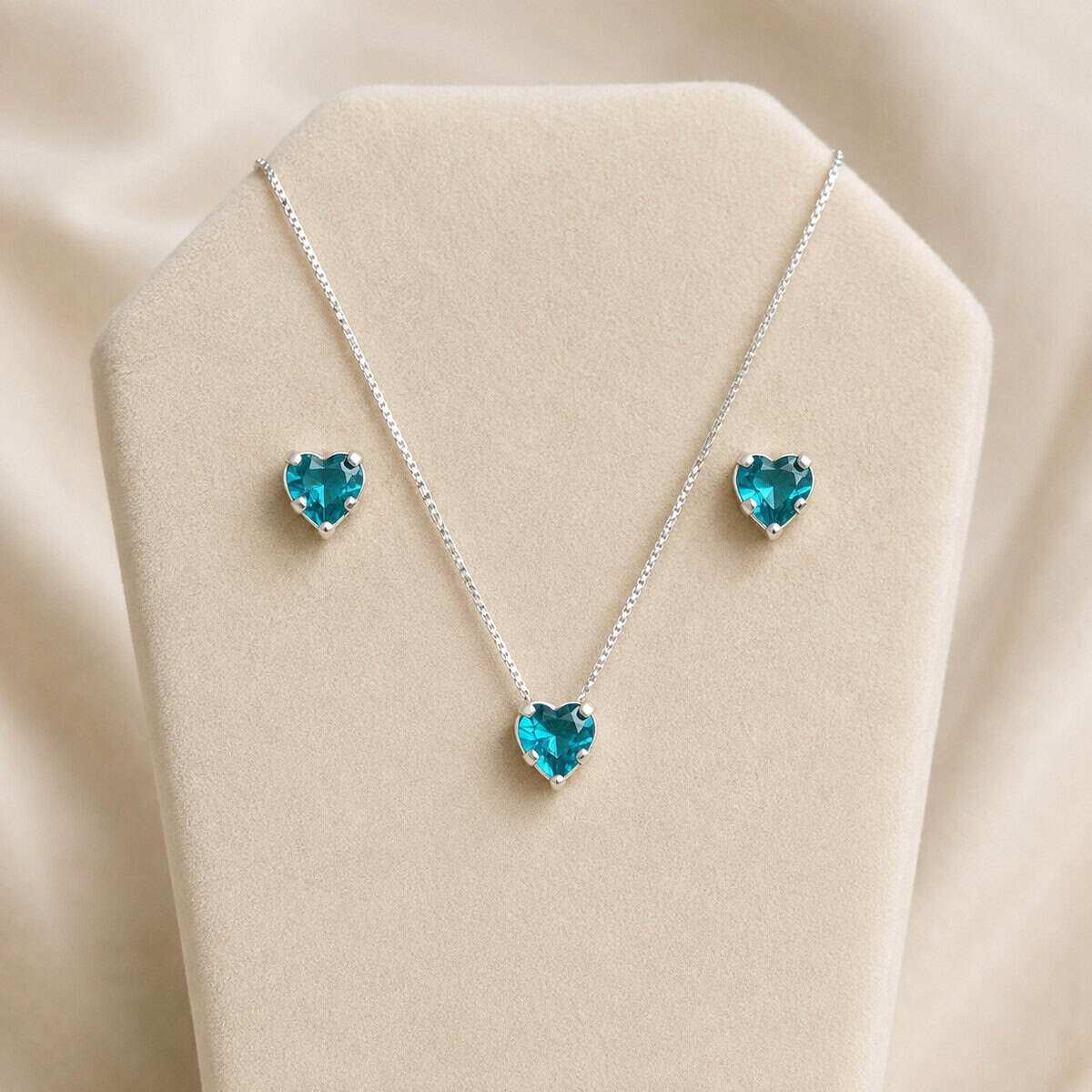 Conjunto Coração Caixa Alta Tiffany em Prata 925 – Colar e Brincos (1)