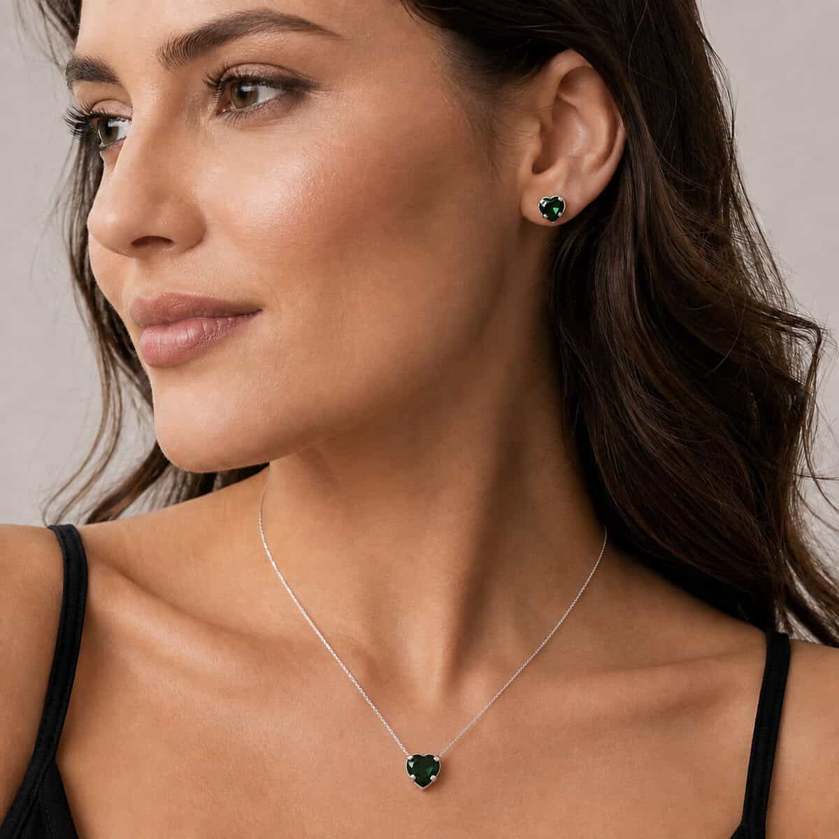 Conjunto Coração Caixa Alta Verde Esmeralda em Prata 925 – Colar e Brincos (2)