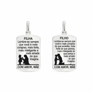 Pingente Placa Filho ou Filha com Mensagem “Com Amor, Mãe” em Prata 925 – 13 mm x 20 mm