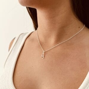 Colar 2 Coração Entrelaçados Mini