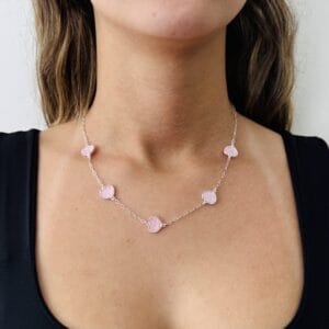 Colar 5 Corações Pedras Rosas