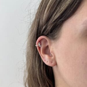 Piercing Fake Infinito Cravejado