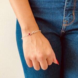 Pulseira Elos e Corações Coloridos