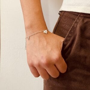 Pulseira Elos Coração Chapa Lisa e Coração Zircônia Color