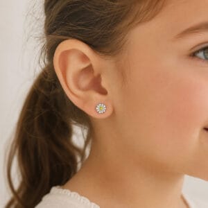 Brinco Infantil Margarida Branca e Amarela 7 mm em Prata 925