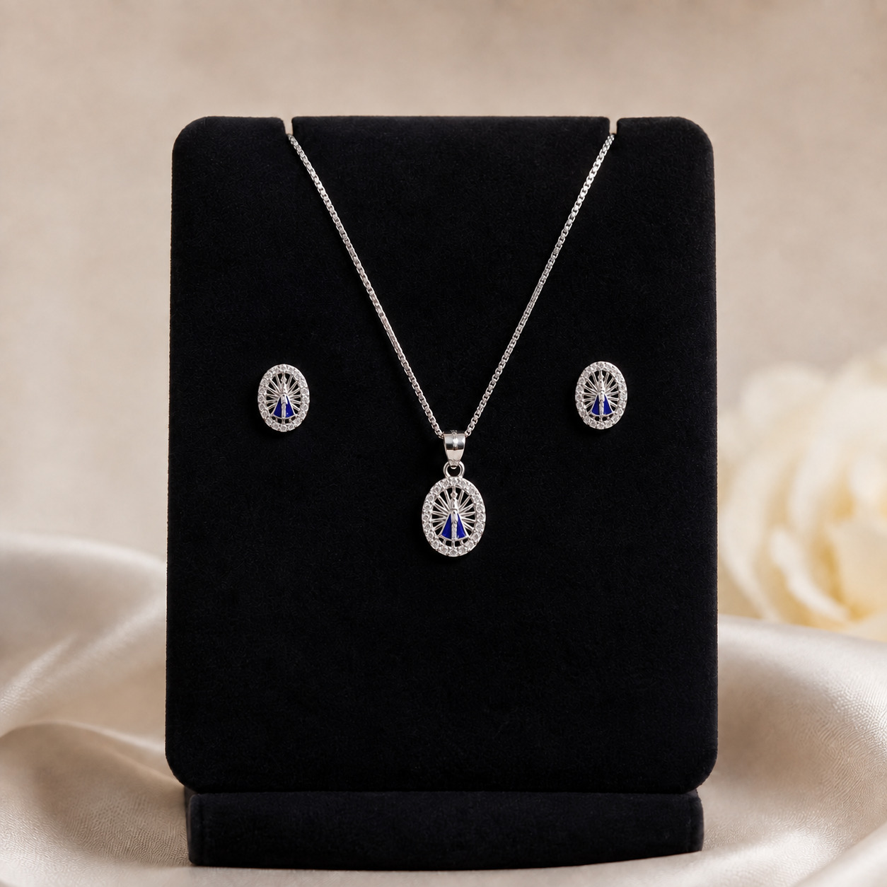 Conjunto Nossa Senhora Aparecida em Prata 925 – Colar 45 cm + Brincos 10 mm (4)